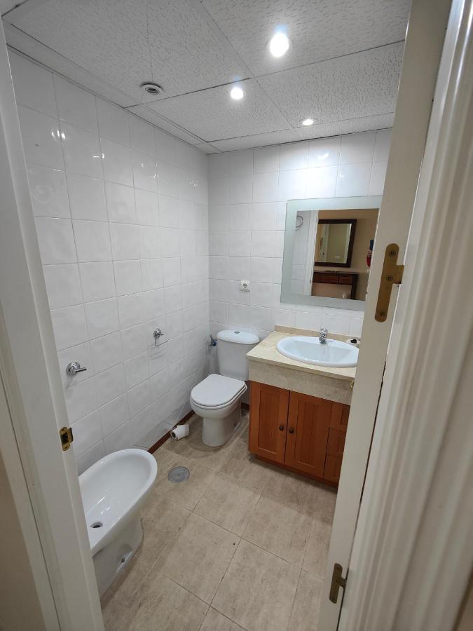 Gran Apartamento Cerca De La Playa Con Piscina En El Centro Fuengirola Eksteriør billede
